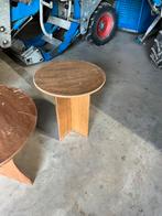 2 bijzet tafeltjes, Ophalen, Gebruikt, 50 tot 100 cm, Rond