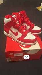 Nike dunk high junior, Kleding | Heren, Schoenen, Ophalen of Verzenden, Zo goed als nieuw, Overige kleuren