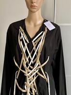 J130 Nieuw: aparte jurk maat 40/42=M/L zwart/beige Two Twin, Maat 38/40 (M), Zwart, Nieuw, Ophalen of Verzenden
