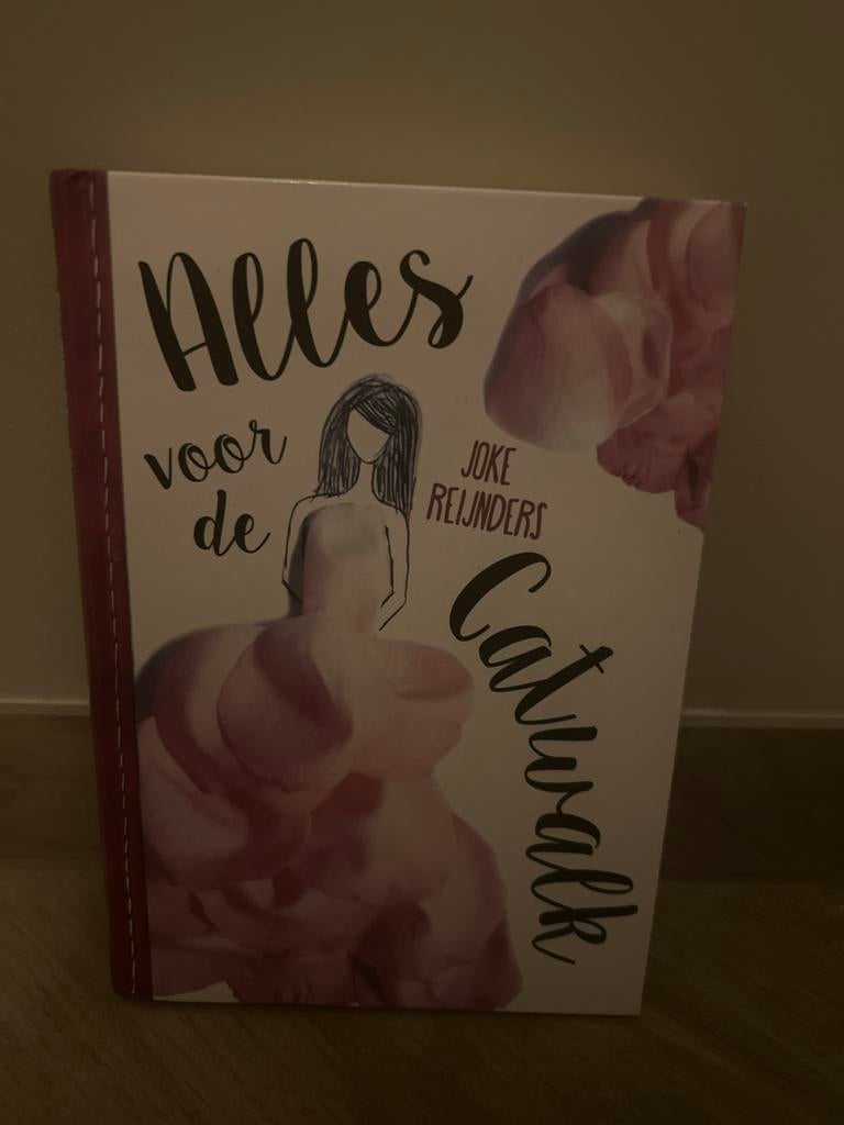 Alles voor de Catwalk - Joke Reijnders, Boeken, Ophalen of Verzenden, Zo goed als nieuw, Fictie