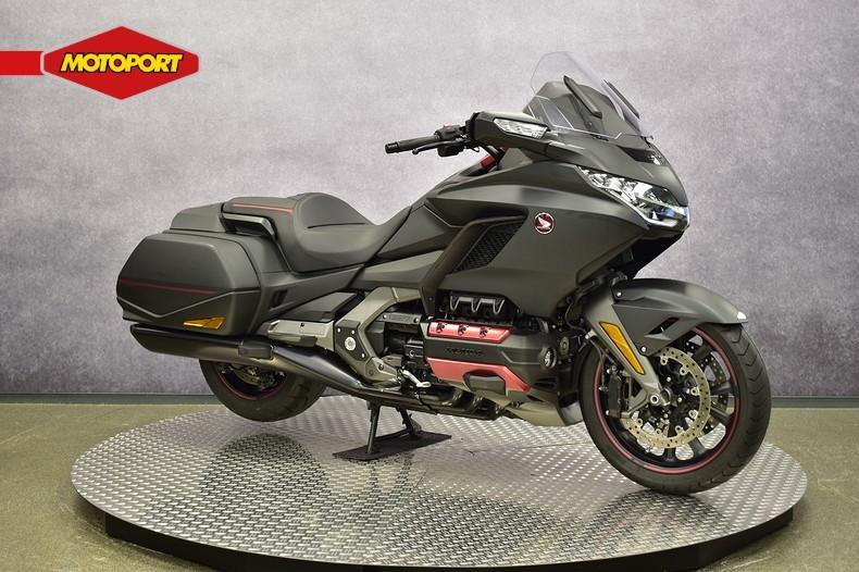 Honda GL 1800 BAGGER DCT (bj 2020), Honda Motor Europe, Bedrijf, Crystal Bldng B-Unit B11.2 Rivium Blv200
2909 LK  Capelle aan den IJsel, NL