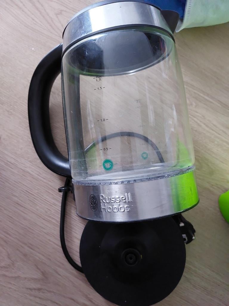 Russell Hobbs Waterkoker - Glas en RVS - 1.7L, 1 tot 2 liter, Ophalen, Gebruikt, Rvs