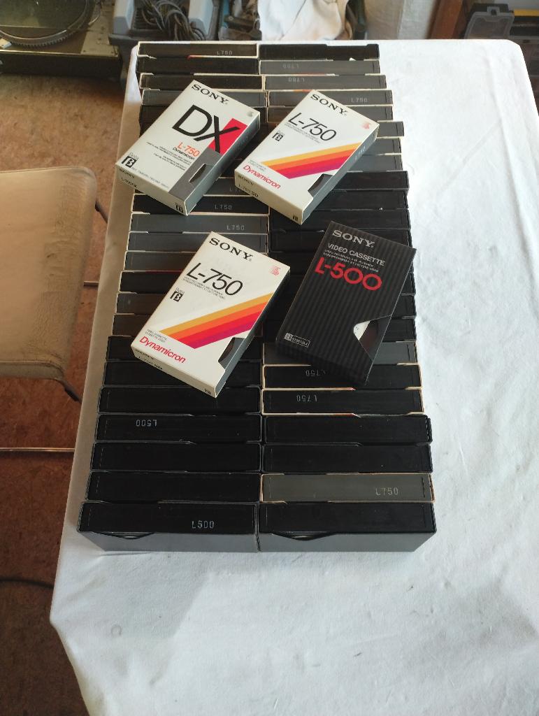 44 stuks Betamax jaren 80 TV opnames, Audio, Tv en Foto, Videospelers, Ophalen of Verzenden, Zo goed als nieuw