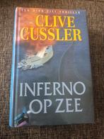 Clive Cussler - Inferno op Zee, Ophalen of Verzenden, Zo goed als nieuw, Clive Cussler