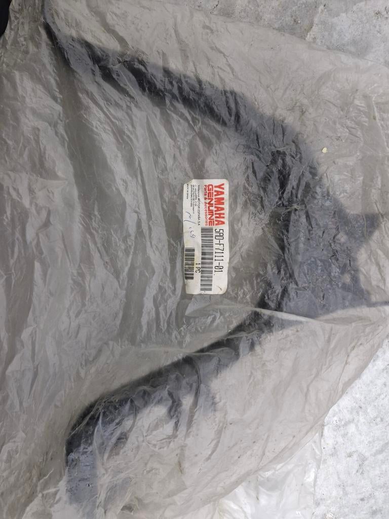 NOS Yamaha Aerox / MBK Nitro bokstandaard origineel, Ophalen of Verzenden, Nieuw, Yamaha