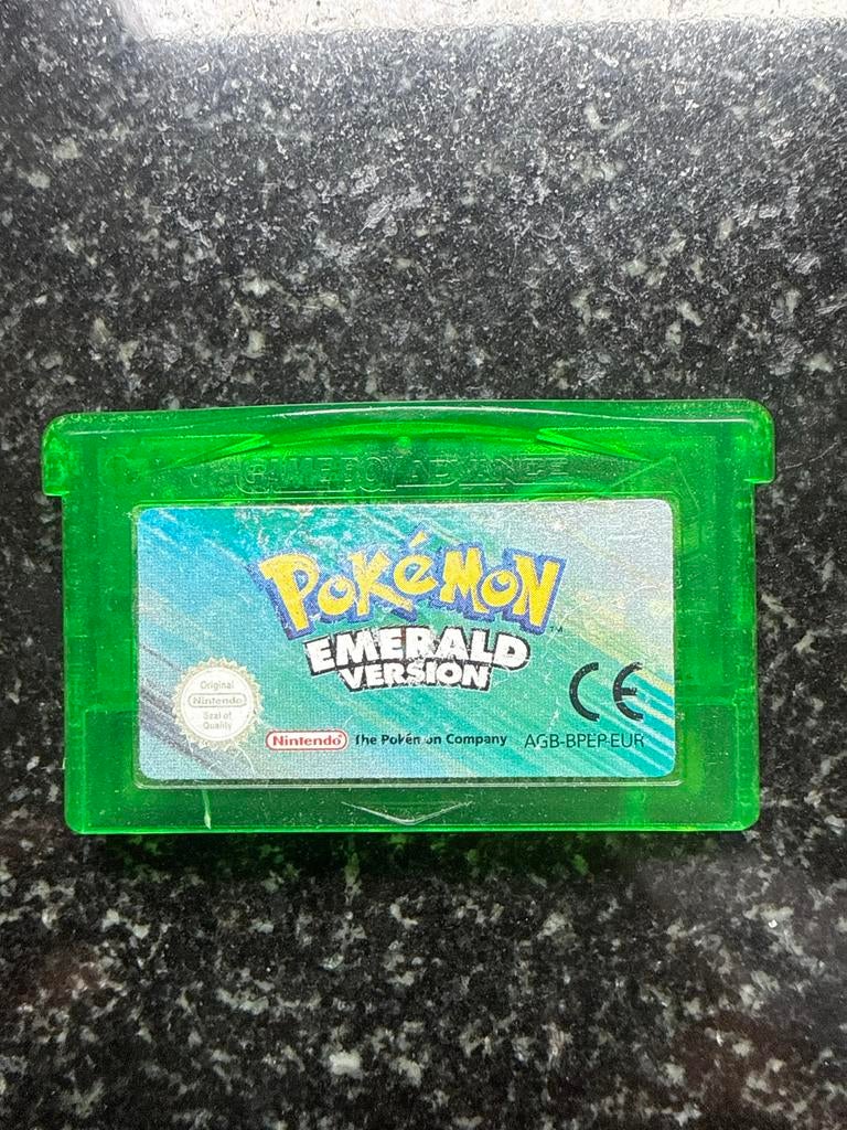Pokémon Emerald Version - Game Boy Advance (GBA), Spelcomputers en Games, Games | Nintendo Game Boy, Gebruikt, Role Playing Game (Rpg)