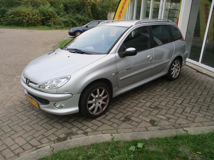 Peugeot 206 SW 1.6-16V Quiksilver APK 12 februari 2027., Auto's, Peugeot, Bedrijf, Te koop, ABS, Airbags, Airconditioning, Alarm