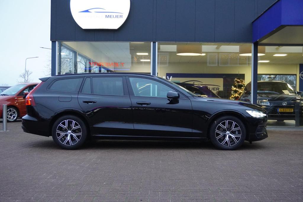 Volvo V60 2.0 B3 Essential Automaat | Airco | Navigatie | Ca, Stof, Euro 6, 4 cilinders, 1969 cc