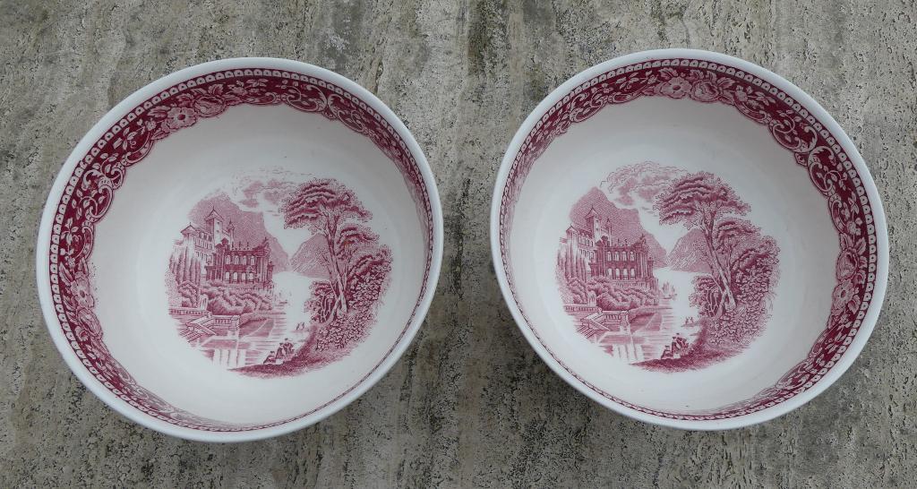 2 x Kastkom Royal Sphinx Maastricht Old England, Antiek en Kunst, Antiek | Keramiek en Aardewerk, Ophalen of Verzenden