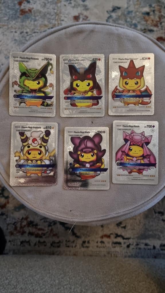 Pickachu zilveren en zwarte Pokemon V en V max kaarten, Ophalen of Verzenden, Nieuw