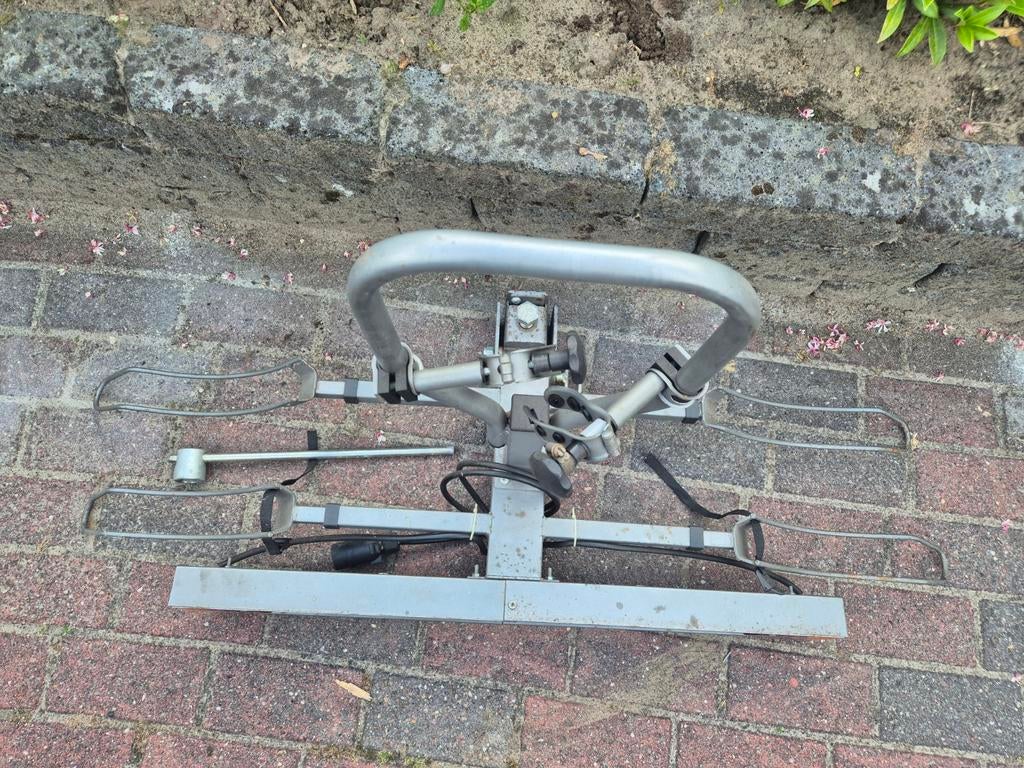 Gebruikte trekhaak fietsendrager voor 2 fietsen, Ophalen, 2 fietsen, Gebruikt, Trekhaakdrager