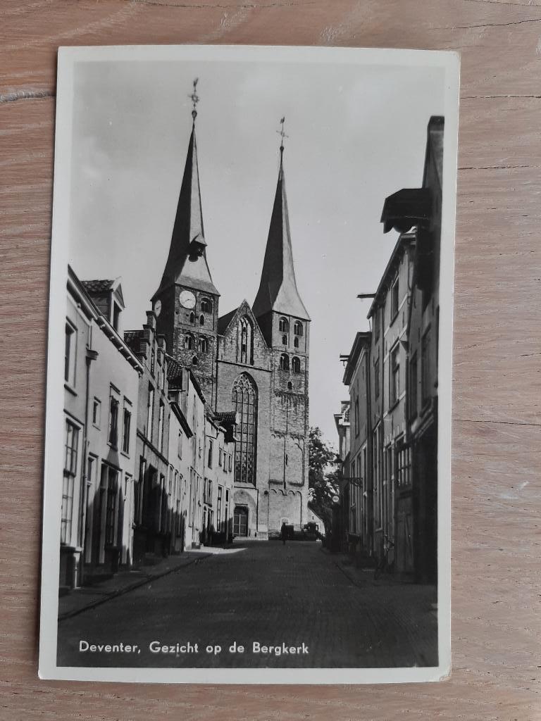 Kaart Deventer gezicht op Bergkerk + Shell benzinepomp jr40?, Ophalen of Verzenden, 1940 tot 1960, Ongelopen, Overijssel