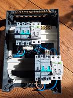Meterkast met 2x aardlekschakelaar en 6 zekeringen, Ophalen of Verzenden, Gebruikt, Overige typen