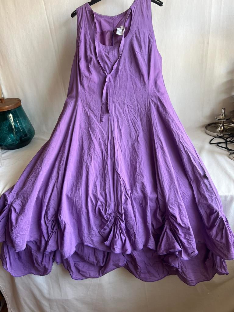 ART zomerjurk paars/lila zonder mouw valt over de knie XL, Kleding | Dames, Overige typen, Paars, Maat 46/48 (XL) of groter, Ophalen of Verzenden
