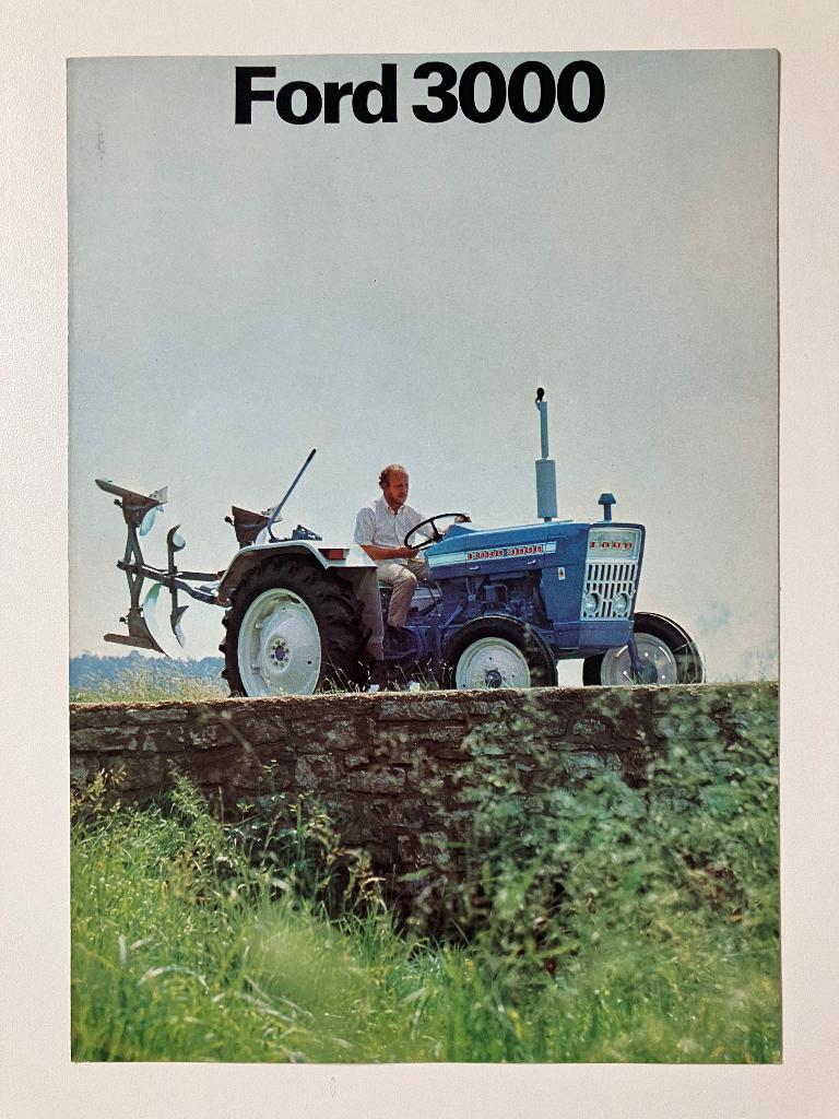 Ford 3000 trekker tractor folder brochure, Ophalen of Verzenden, Gelezen