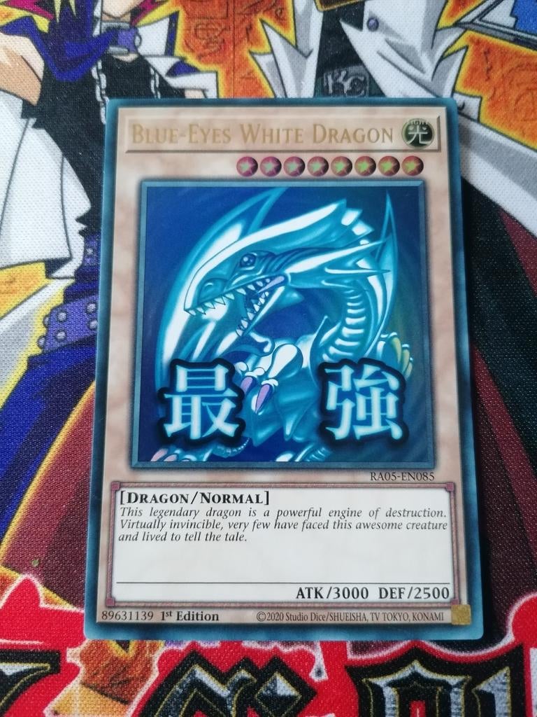 Blue-Eyes White Dragon - Stamped Ultra Rare RA05 - Yu-Gi-Oh, Ophalen of Verzenden, Zo goed als nieuw, Foil