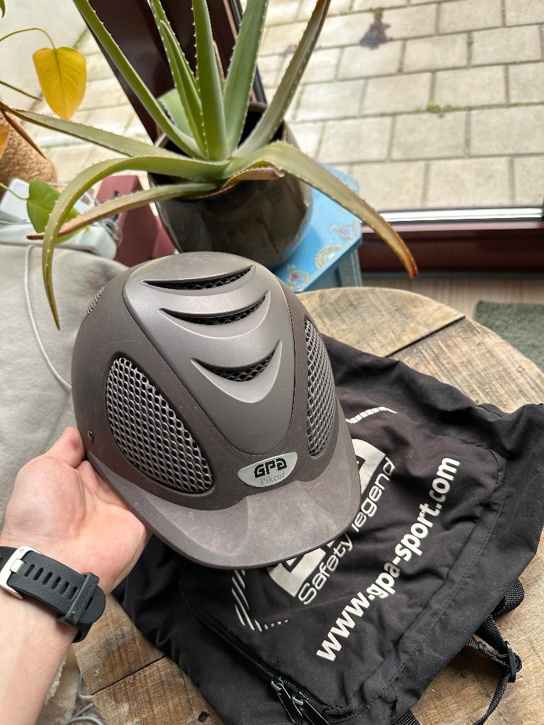 GPA Speed Air cap, Dieren en Toebehoren, Dames, Overige soorten, Ophalen of Verzenden, Zo goed als nieuw