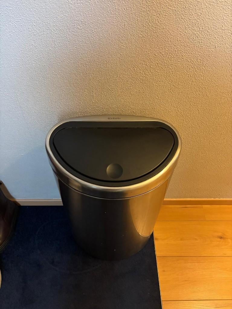 Brabantia prullenbak 60L, Ophalen, Gebruikt, 50 tot 75 cm, 40 liter of meer