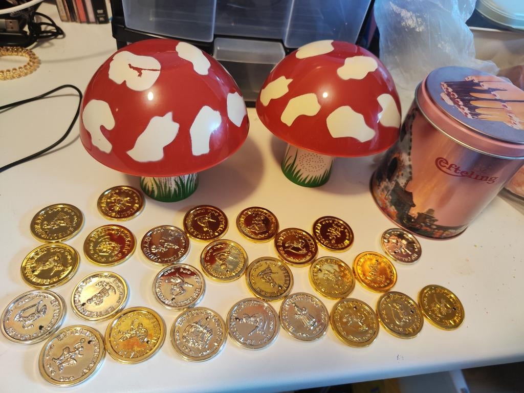 Efteling paddenstoelen en munten, Verzamelen, Ophalen of Verzenden, Nieuw