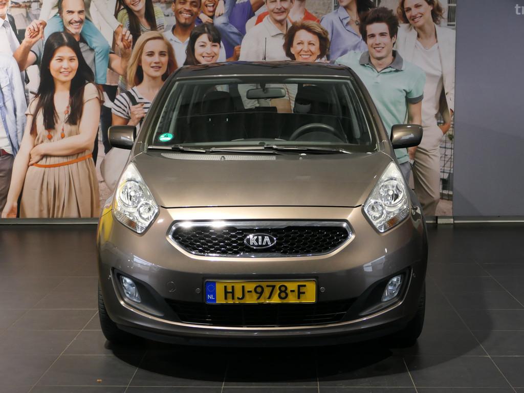 Kia Venga 1.4 CVVT Plus Pack - Trekhaak - Cruise - Sensor v+, Auto's, Kia, Euro 5, Gebruikt, Zwart, 4 cilinders