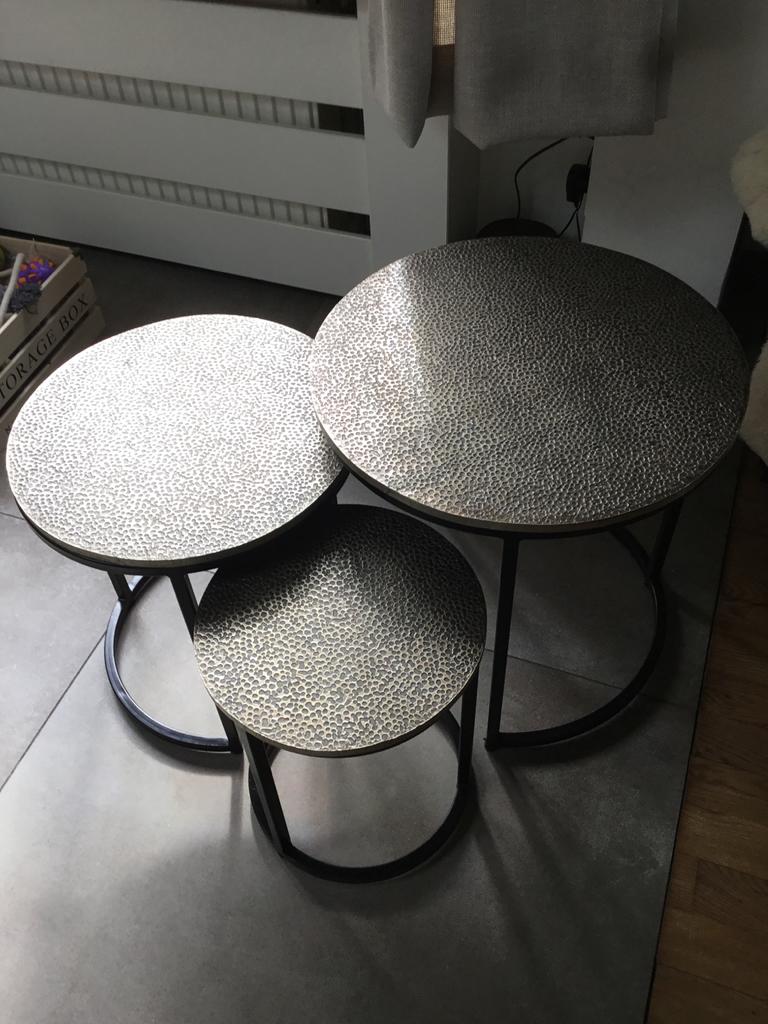 Set van 3 stalen salontafels - Rond en modern, Huis en Inrichting, Ophalen, Rond, 50 tot 100 cm, Zo goed als nieuw