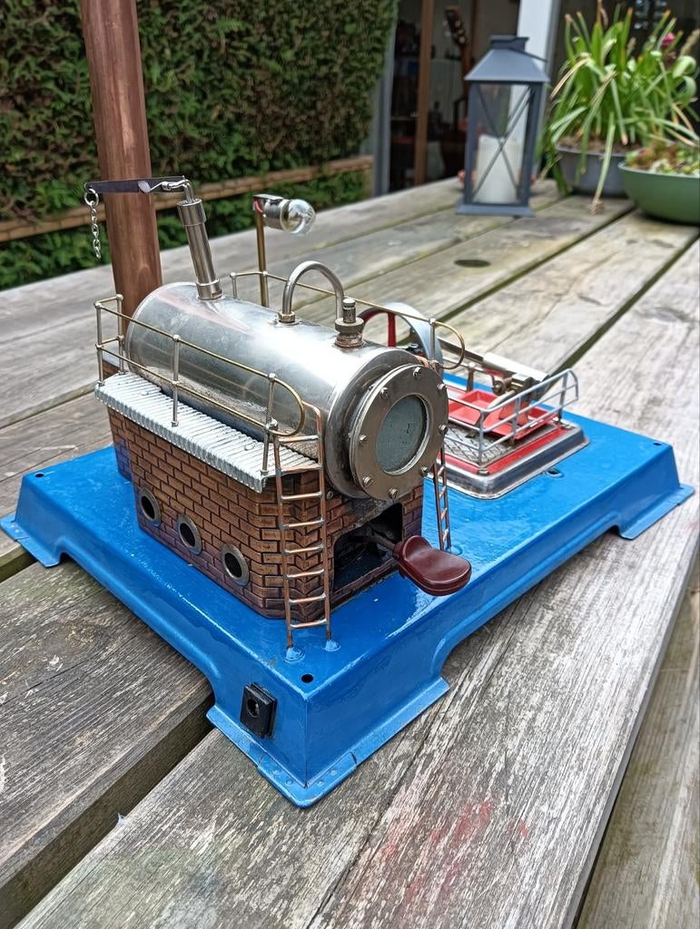 Wilesco stoommachine D12., Ophalen, Zo goed als nieuw
