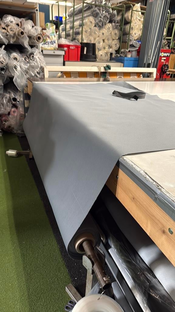 screendoek aan de meter raamdoekje zuignappen, Tuin en Terras, Zonneschermen, Nieuw, Overige typen, 150 tot 300 cm, 450 cm of meer