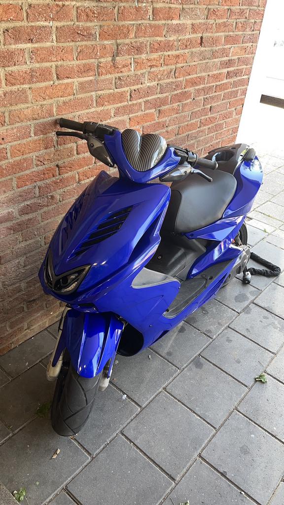 50cc aerox loopt niet, Fietsen en Brommers, Scooters | Yamaha, Ophalen, Zo goed als nieuw, Tweetakt, Aerox