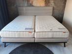 Bed 200*200 beige incl matrassen, Huis en Inrichting, Slaapkamer | Bedden, Gebruikt, Beige, Tweepersoons, Ophalen of Verzenden