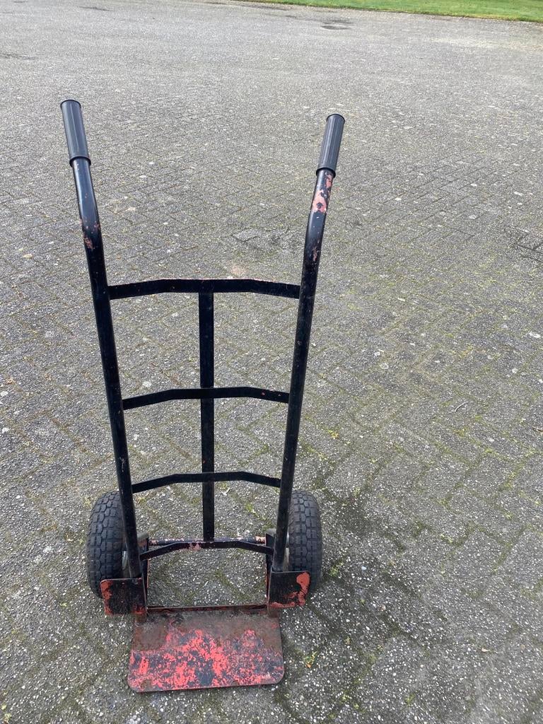 Steekwagentje, Doe-het-zelf en Verbouw, Transportwagens, 100 liter of meer, Ophalen, Zo goed als nieuw, Transportkar