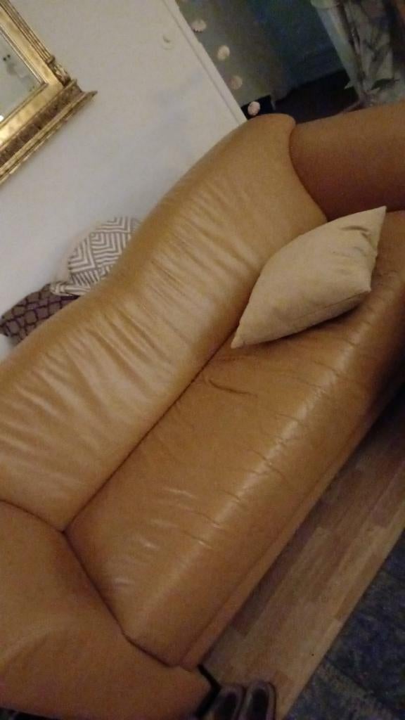 Gratis 3-zits leren bank okergeel, Huis en Inrichting, Banken | Bankstellen, Ophalen