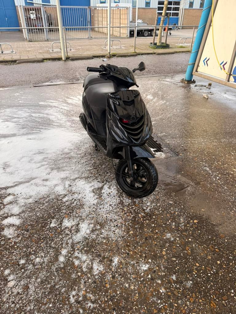 Zip 80cc met wok, Ophalen, Zo goed als nieuw, Benzine, Zip