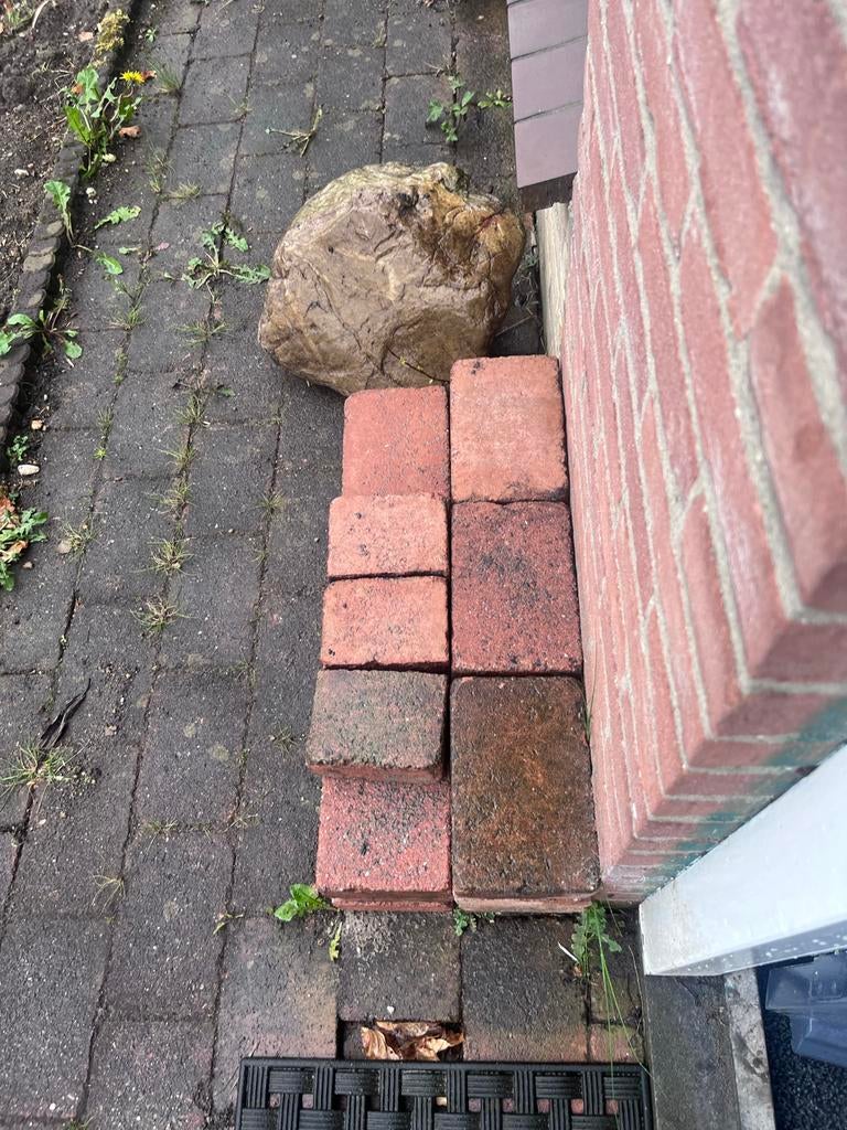 Bestrating ca 8.5 m2 gratis, Ophalen, Gebruikt, Klinkers, 5 tot 10 m²