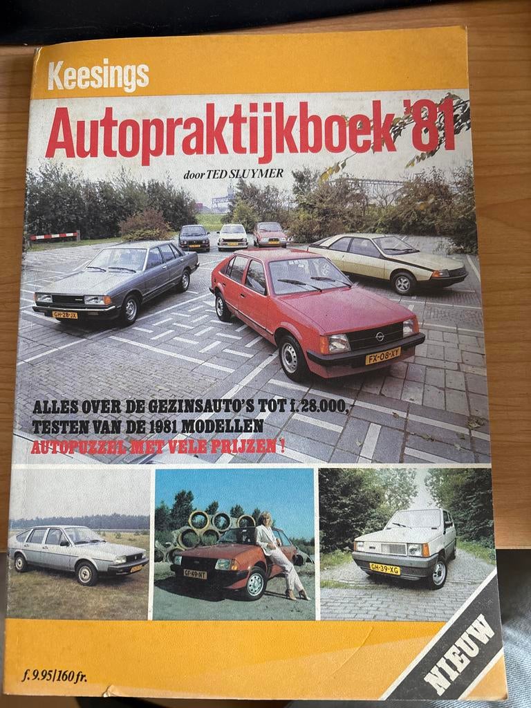 Keesings Autopraktijkboek '81 - Gezinsauto's & Tests, Ophalen of Verzenden, Gelezen, Algemeen
