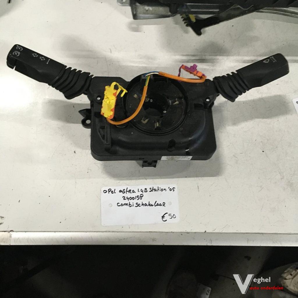 Opel Astra 1.4 B Station 2005 Wagennr 2400158    Stuurkolom