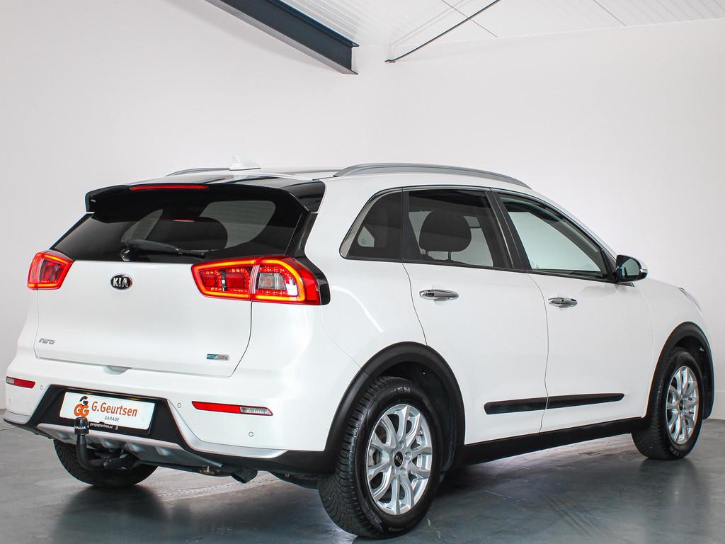 Kia Niro 1.6 GDi Hybrid ExecutiveLine Trekhaak, Stoelverwarm, Auto's, Kia, Gebruikt, 2 kWh, Leder, Bedrijf