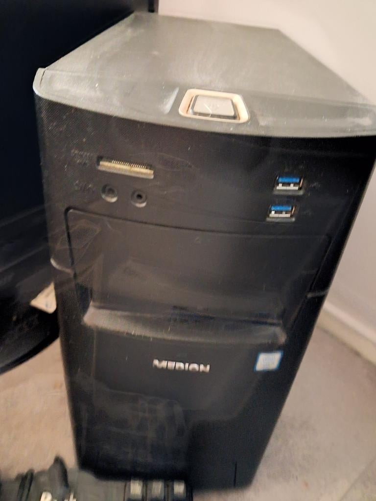 Complete PC set, Computers en Software, Desktop Pc's, Gebruikt, Met monitor, Ophalen of Verzenden