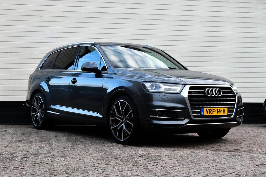Audi Q7 3.0 TDI * GRIJS KENTEKEN * TREKHAAK *, Auto's, Bestelauto's, Gebruikt, 2117 kg, Leder, Diesel
