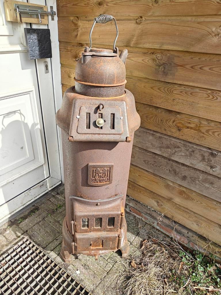 Antieke Houtkachel / Potkachel - Decoratief en Functioneel, Ophalen, Gebruikt, Houtkachel, Vrijstaand