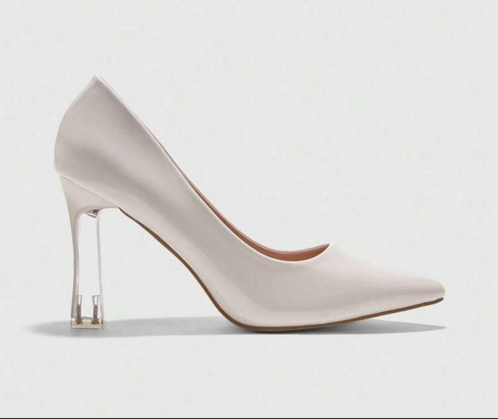 Nieuwe witte pumps met transparante hak - Maat 37, Ophalen of Verzenden, Nieuw, Wit, Pumps