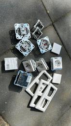 Gira - Standaard 55 mat wit - Schakelmateriaal, Ophalen of Verzenden, Zo goed als nieuw