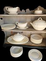 Oude Société Céramique Maastricht Servies - Crèmewit, Ophalen