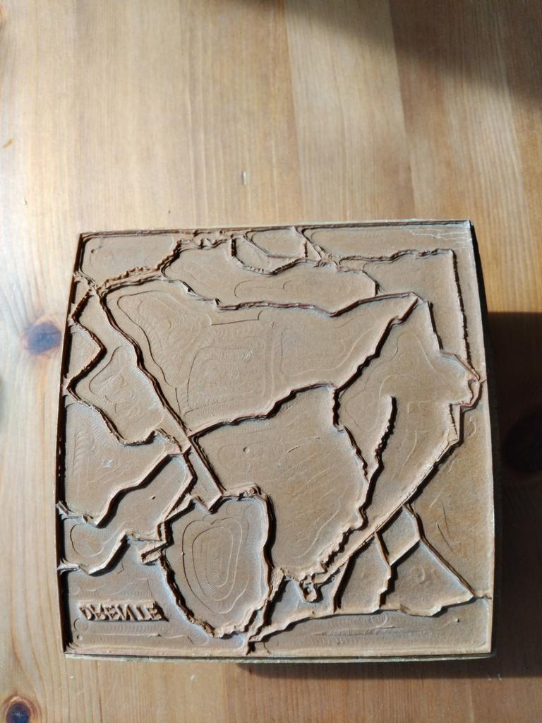 "Blinde" handstempel van de provincie Drenthe, Ophalen, Houten stempel