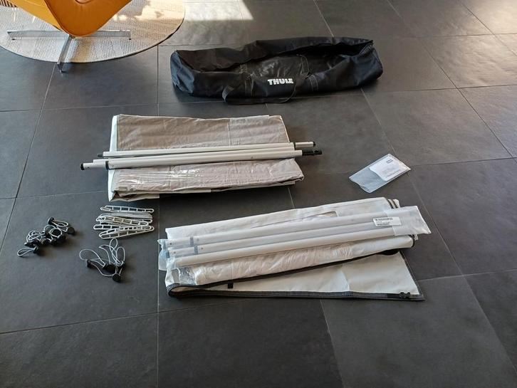 Thule Omnistor 9200 zijwanden G2 300L + tas, Caravans en Kamperen, Caravan accessoires, Zo goed als nieuw, Ophalen