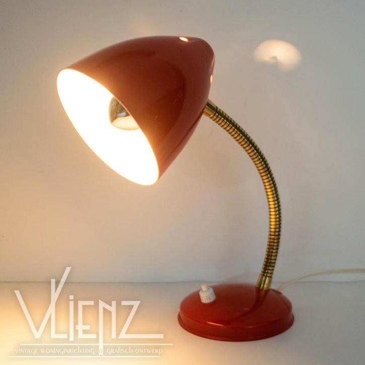Vintage, Mid Century wandlamp, bureaulamp rood, lamp, Verzamelen, Retro, Huis en Inrichting, Ophalen of Verzenden