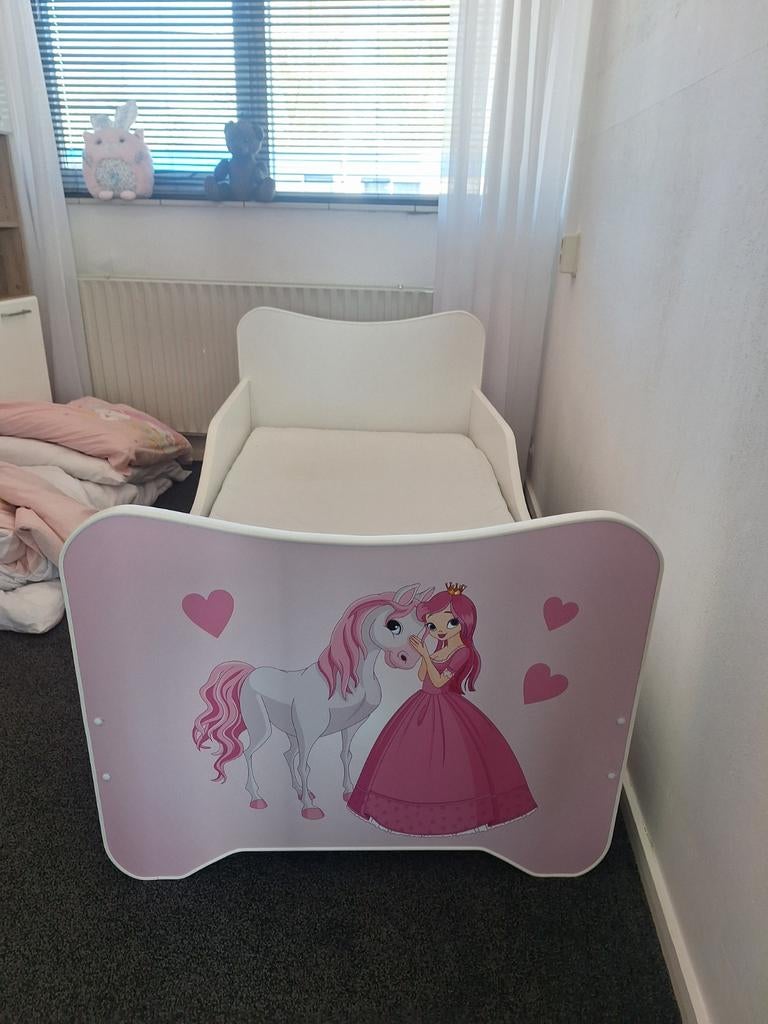 Eenpersoons kinderbed met prinses en eenhoorn, Gebruikt, 70 tot 85 cm, 160 tot 180 cm, Ophalen