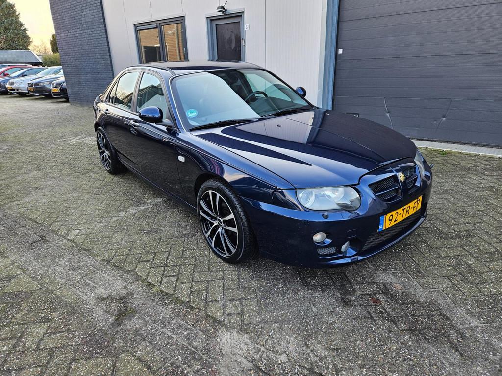 MG ZT 2.0 CDTi 135 / Leer / Clima / Navi / Cruise, Auto's, MG, Voorwielaandrijving, Zwart, 4 cilinders, Blauw