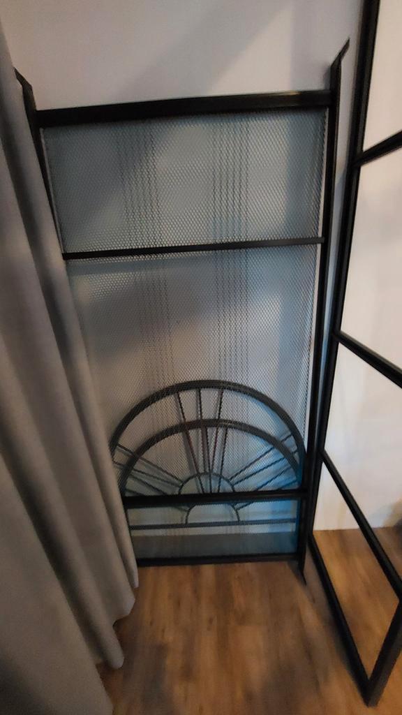 1 persoonsbed, Huis en Inrichting, Slaapkamer | Bedden, Gebruikt, Eenpersoons, 100 cm, 200 cm, Metaal, Grijs, Ophalen