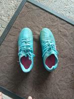 Voetbal schoenen blauw, Sport en Fitness, Hockey, Ophalen of Verzenden, Zo goed als nieuw, Schoenen