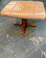 Vintage jaren 70 voetenbankje, Ophalen of Verzenden, Zo goed als nieuw, Rond, Minder dan 50 cm